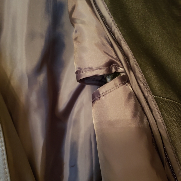 Man leather coat - Picture 11 of 12